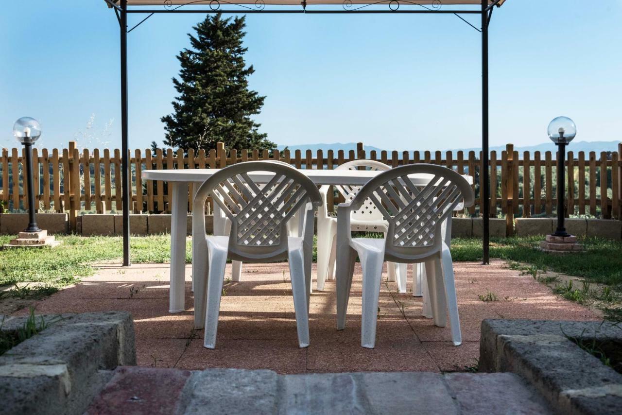 Appartamento Casa Erika Palaia Esterno foto